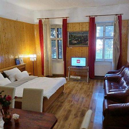 Blues Ryokan Koszeg Bagian luar foto